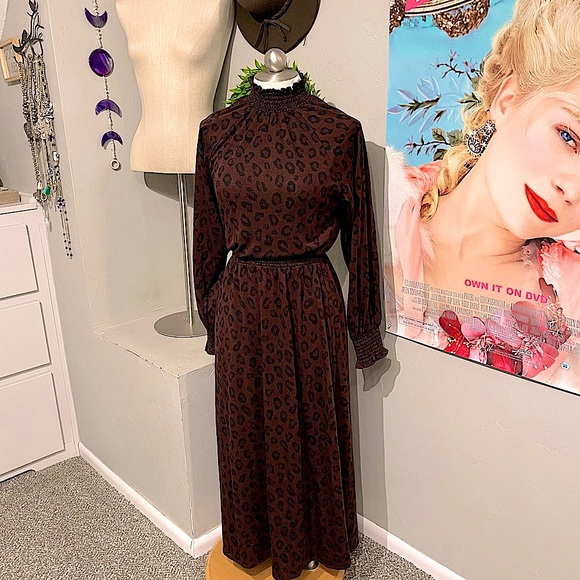 Ann Taylor Leopard Midi Dress Small - Picture 1 of 6